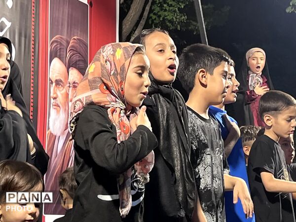 حضور پرشور نوجوانان ابرکوهی در تجمعات شبانه