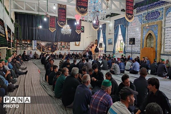 هئیت عزاداری مسجد جامع شهربار نیشابور در روز تاسوعای حسینی 