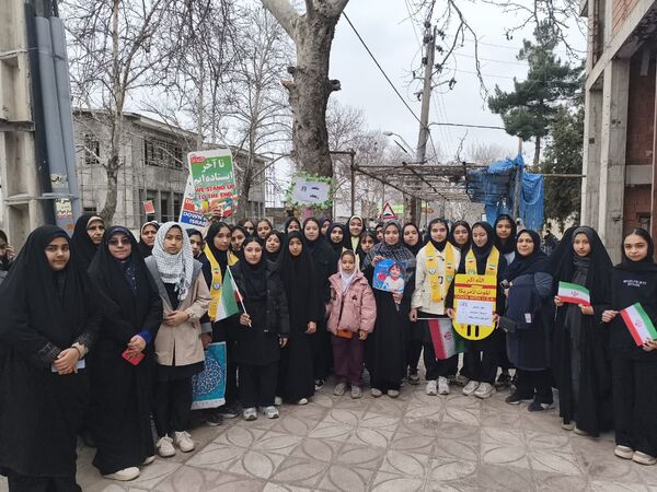 راهپیمایی ۲۲ بهمن در مینودشت