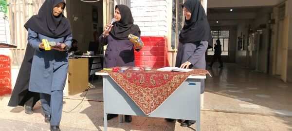 بزرگداشت هفته کتاب خوانی در نیشابور