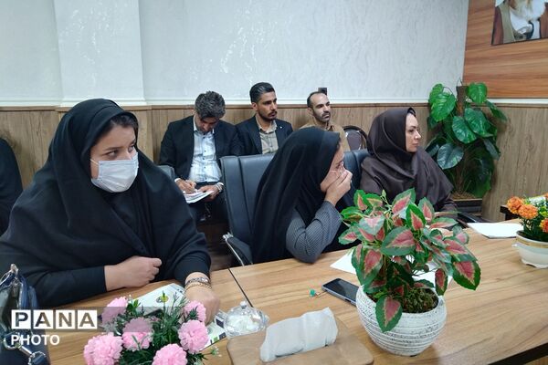 جلسه تبیین برنامه های پرورشی، فرهنگی - هنری و سازمان دانش آموزی