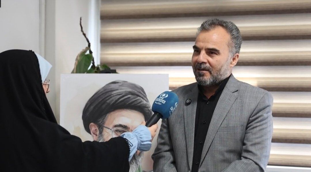 برگزاری پویش‌های ملی معلمان در هفته معلم/ تجدید بیعت فرهنگیان با امام جوان امت