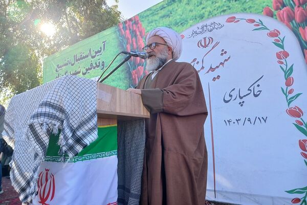 تشییع شهید قهرمان بر دستان پهلوانان خوزستان