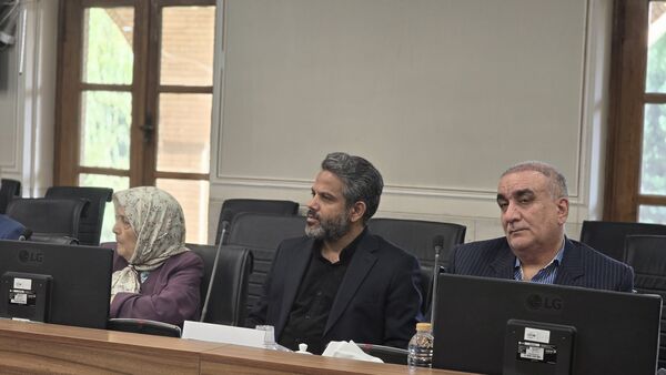 آیین رونمایی از پوستر بیست‌وهفتمین جشنواره خیرین مدرسه‌ساز استان اصفهان