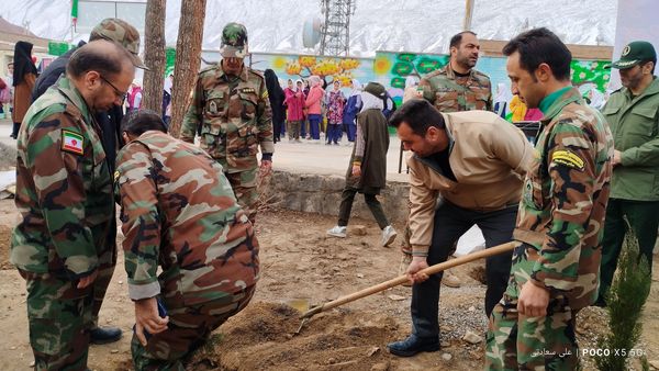 مراسم درختکاری در کلات 