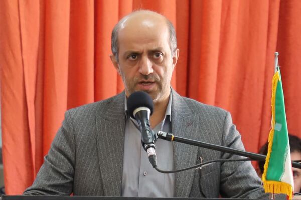 آیین نواخته شدن زنگ نماز در مدارس آذربایجان شرقی با حضور معاون آموزش متوسطه وزارت آموزش و پرورش
