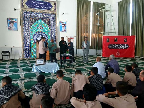 برگزاری یادواره شهدا در مسجد صاحب‌الزمان شهرستان خلیل‌آباد