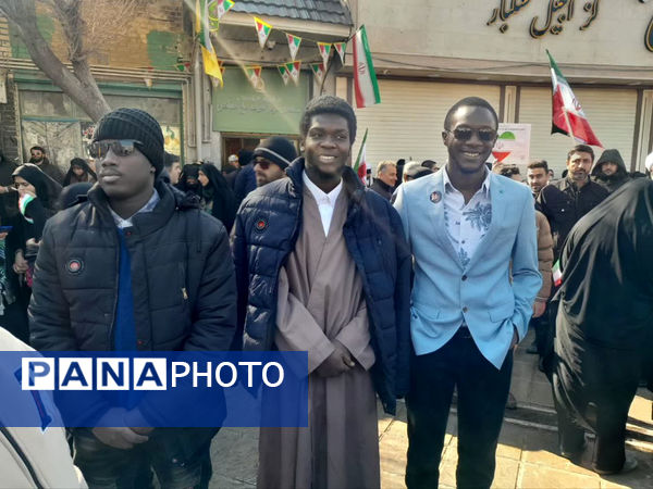 راهپیمایی 22 بهمن در قم -2