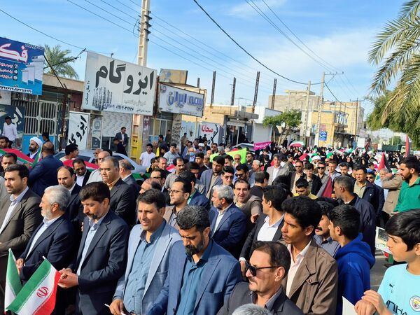 از میدان شاهد تا چهارراه مسجد جامع؛ مسیری به وسعت یک انقلاب