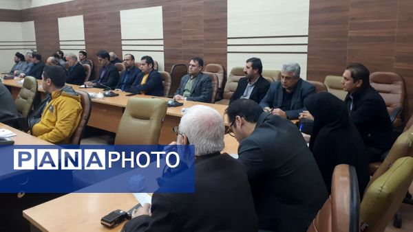 برگزاری جلسه شورای اداری شهرستان سملقان  در فرمانداری