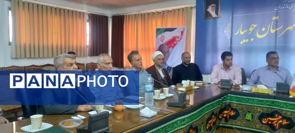 تقدیر از دانش‌آموز خبرنگار پانا در جویبار 