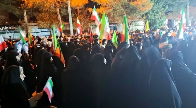 تجمعات مردمی شهرضا پرشور ادامه دارد