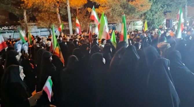 تجمعات مردمی شهرضا پرشور ادامه دارد