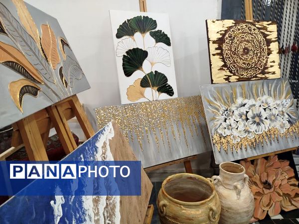 برگزاری نمایشگاه نوروزی ارغوان در فاروج