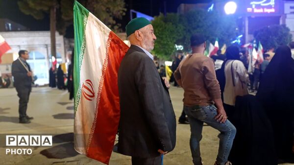 جمعی که هر شب تازه تر می شود 