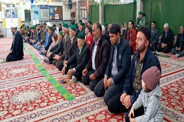 اقامه نماز جماعت ظهر و عصر در روز ۲۲بهمن  شهر بار نیشابور