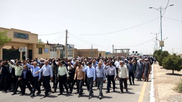 راهپیمایی خشم و نصر در سراسر استان کرمان