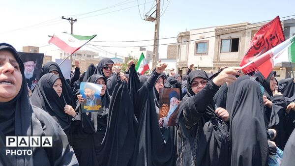 مراسم تشییع نمادین رهبر شهید انقلاب در دلیجان 