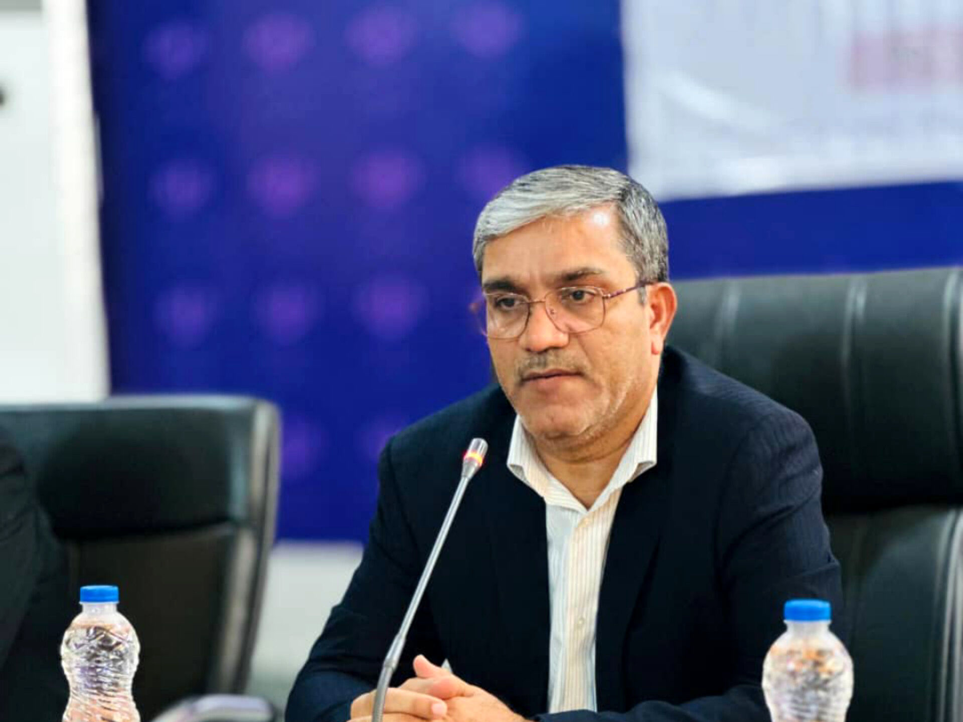 مدیران از ظرفیت خبرنگاران در برنامه توسعه شهرستان استفاده کنند