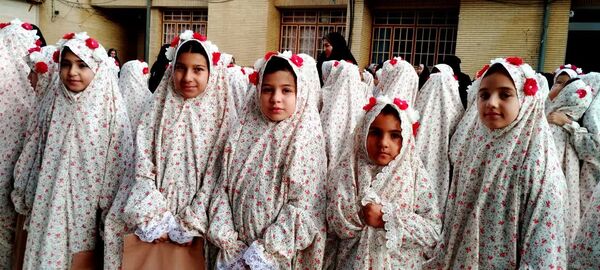 جشن بزرگ تکلیف دختران شهر کلات 