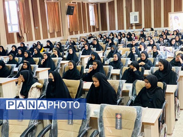 همایش هفته بسیج دانش‌آموزی در مه‌ولات