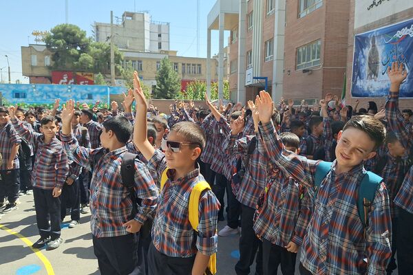 مهر  با مهربانی آغاز شد
