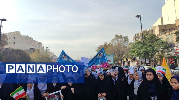 راهپیمایی یوم الله 13 آبان در مشهد مقدس 