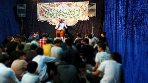 نقش آفرینی نوجوانان در خط ولایت جشن غدیر هیات دانش‌آموزی مسجد امام عصر (عج)