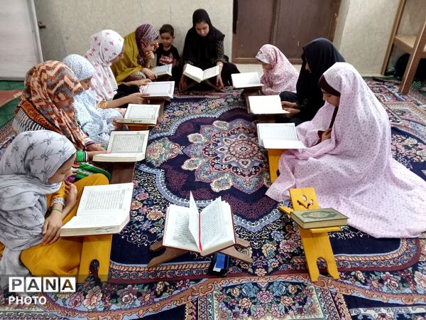 مسجد امام حسین (ع) شهرک گلشهر رودبارجنوب میزبان نوجوانان مشتاق کلام وحی 