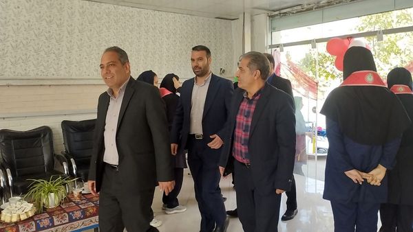 افتتاح واحد تجاری در دبیرستان فرهنگیان 