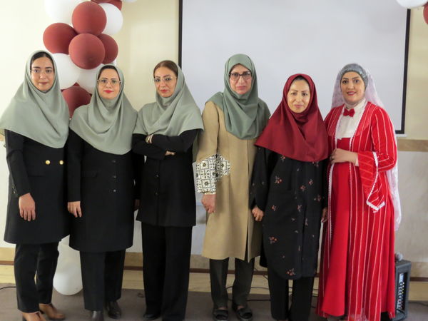 جشن الفبا در مدرسه دخترانه امام خمینی(ره) بجنورد