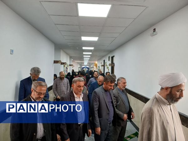 آیین افتتاح همزمان دبستان و کلنگ‌زنی سالن مطالعه مجموعه امام حسین(ع) در مشهد