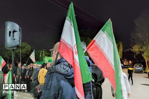 حضور تاریخ ساز و سراسر حماسه مردم در خیابان های شهر بار