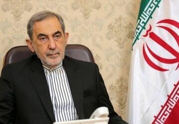 ولایتی: نیرو‌های خارجی باید منطقه را ترک کنند