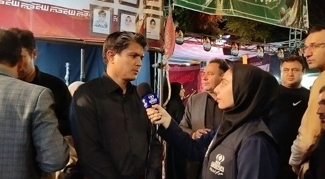 دانش‌آموزان بجنوردی با اجرای سرود «باید برخاست» فرهنگ مقاومت را به نمایش گذاشتند