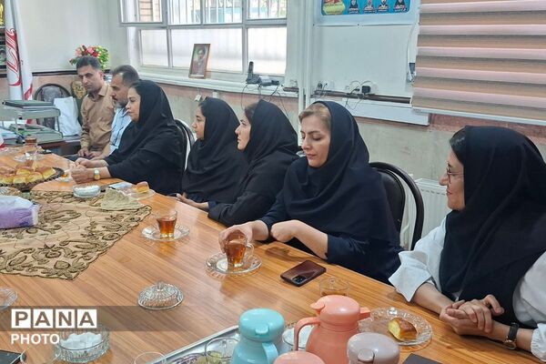 نواخته شدن زنگ پیوند اولیا و مربیان مدرسه ملاصدرا