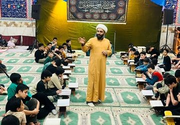 دومین شب اعتکاف دانش‌آموزان پسر شهرک وحدت شهرستان فردیس 