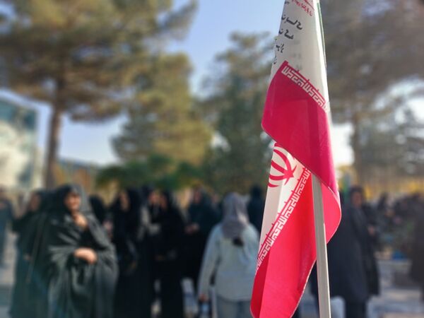 مراسم تشییع پیکر جانباز شهید علی فتح آبادی