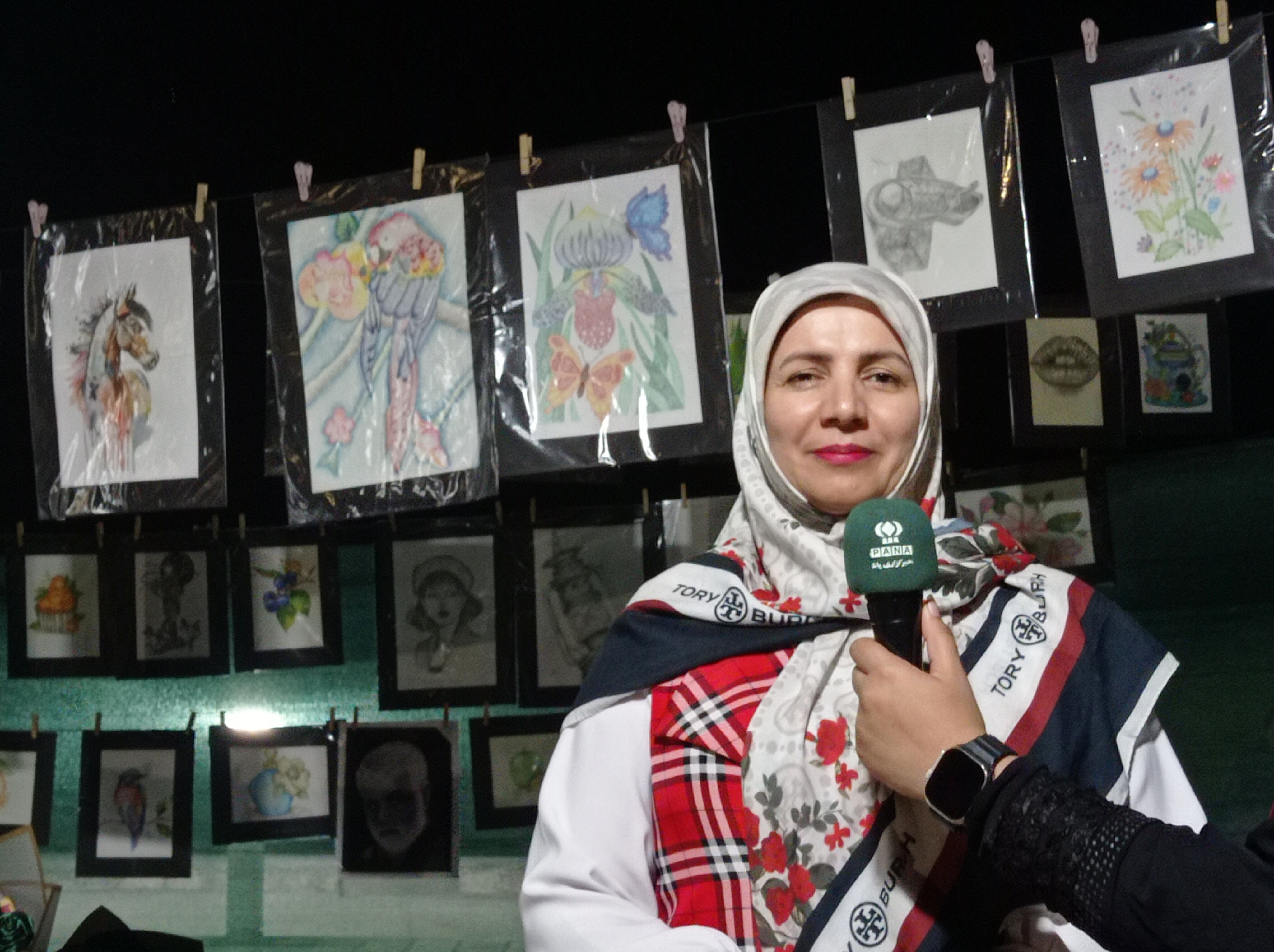 بازارچه دست‌سازه‌های دانش‌آموزی به روحیه کارآفرینی و افزایش اعتماد به نفس دانش‌آموزان کمک می‌کند