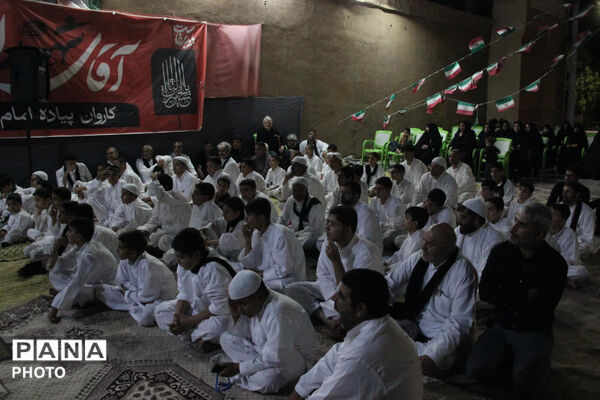 بدرقه کاروان پیاده‌روی زائران امام رضا (ع) در یزد
