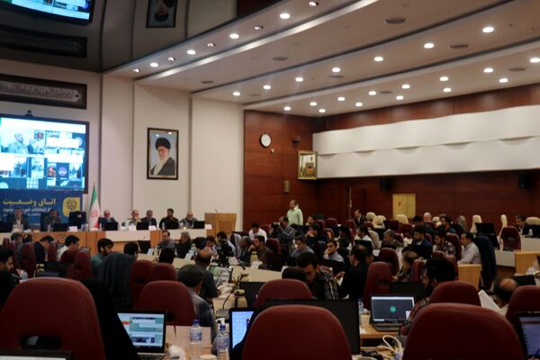 اتاق کنترل وضعیت ستاد انتخابات شهر مشهد در دور دوم انتخابات ریاست جمهوری 