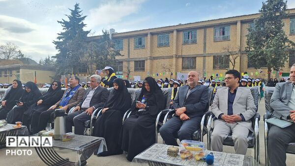 همایش یاوران انقلاب؛ نمایش توانمندی‌های دانش‌آموزان یاس