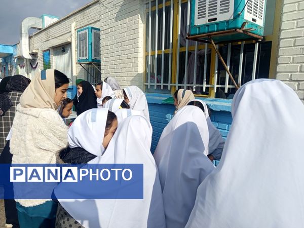 بازارچه مادر دختر در دبستان سمیه