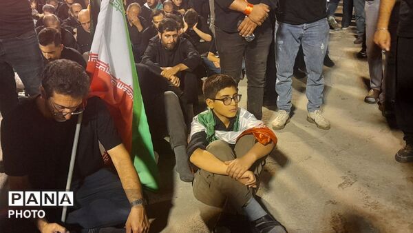 وداع با آقای شهید ایران
