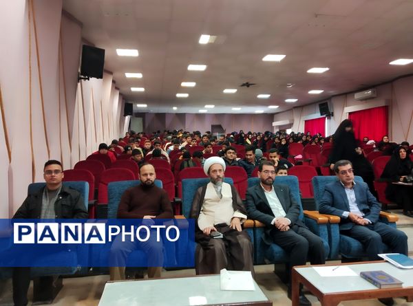 آیین تجلیل از برترین های قرآنی منطقه رضویه 