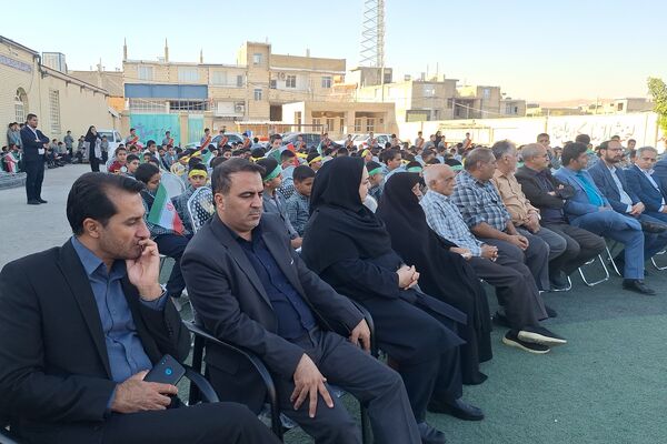 ایین بزرگداشت دانش‌آموز شهید حمله تروریستی شاهچراغ(ع)