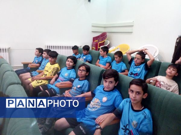 مراسم اختتامیه مدرسه فوتبال باشگاه سورنات 