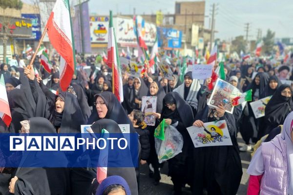 ۲۲ بهمن در فشافویه؛ تجلی شور انقلابی در میان نسل آینده‌ساز