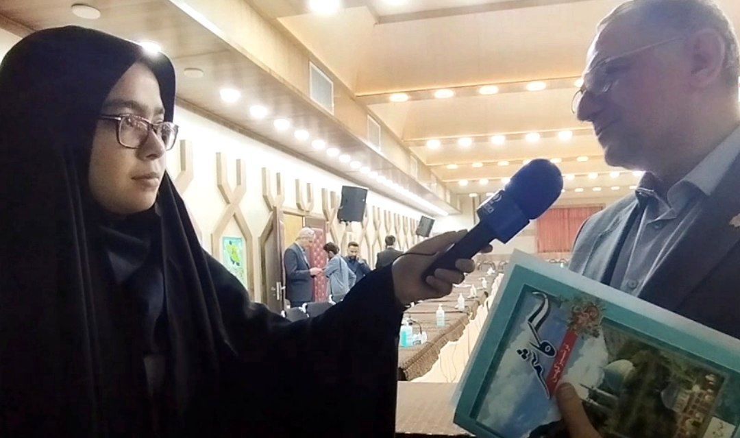 مدرسه یک میثاق ملی است