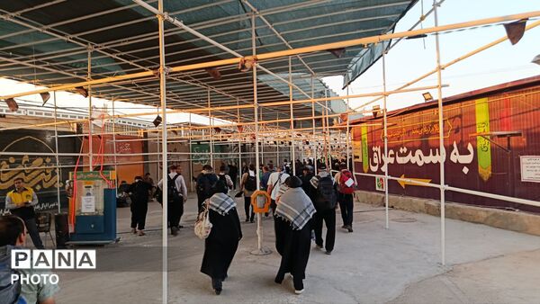 مرز مهران؛ تپش قلب زائران در آستانه دیدار